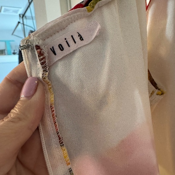 Viola Floral Maxi High-Low Dress with Ruffled Straps - Picture 7 of 9